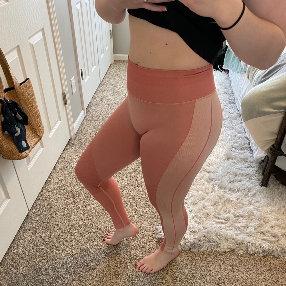 Lululemon Pink Tights